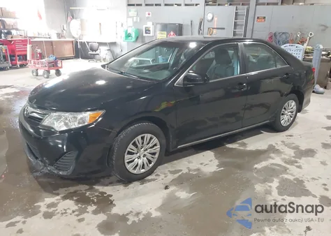 2013 Toyota Camry Le z USA, uszkodzony, nr VIN 4T1BF1FK3DU680492
